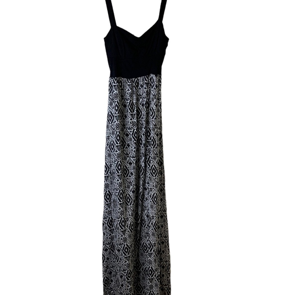 Mudd Black and White Maxi Dress